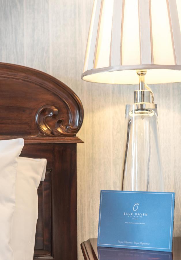 The Blue Haven Hotel Кинсэйл Экстерьер фото